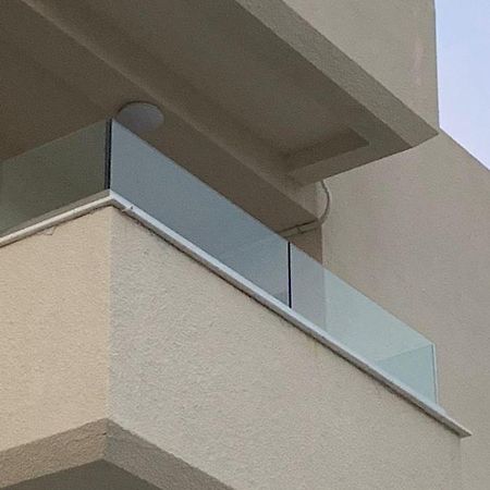 Tony'S Boutique Apartment Larnaca Exteriör bild