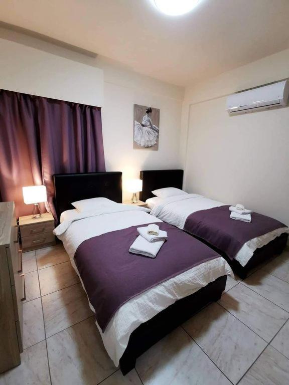 Tony'S Boutique Apartment Larnaca Exteriör bild