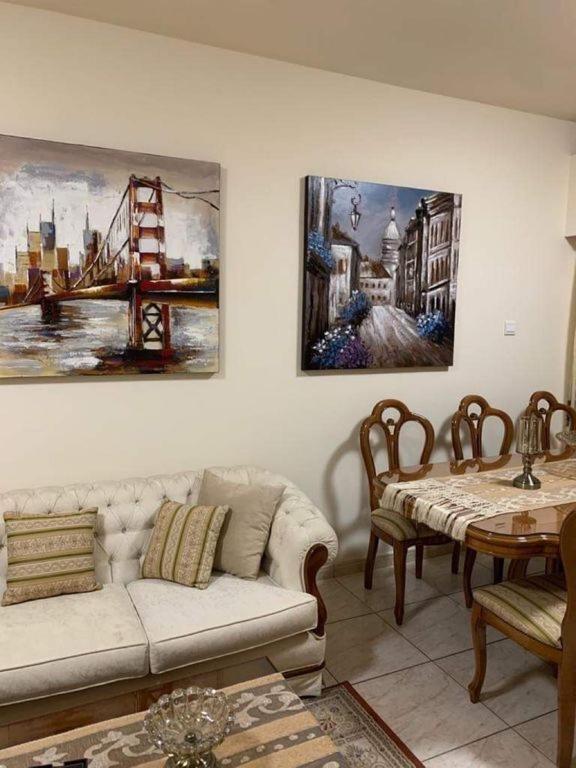 Tony'S Boutique Apartment Larnaca Exteriör bild